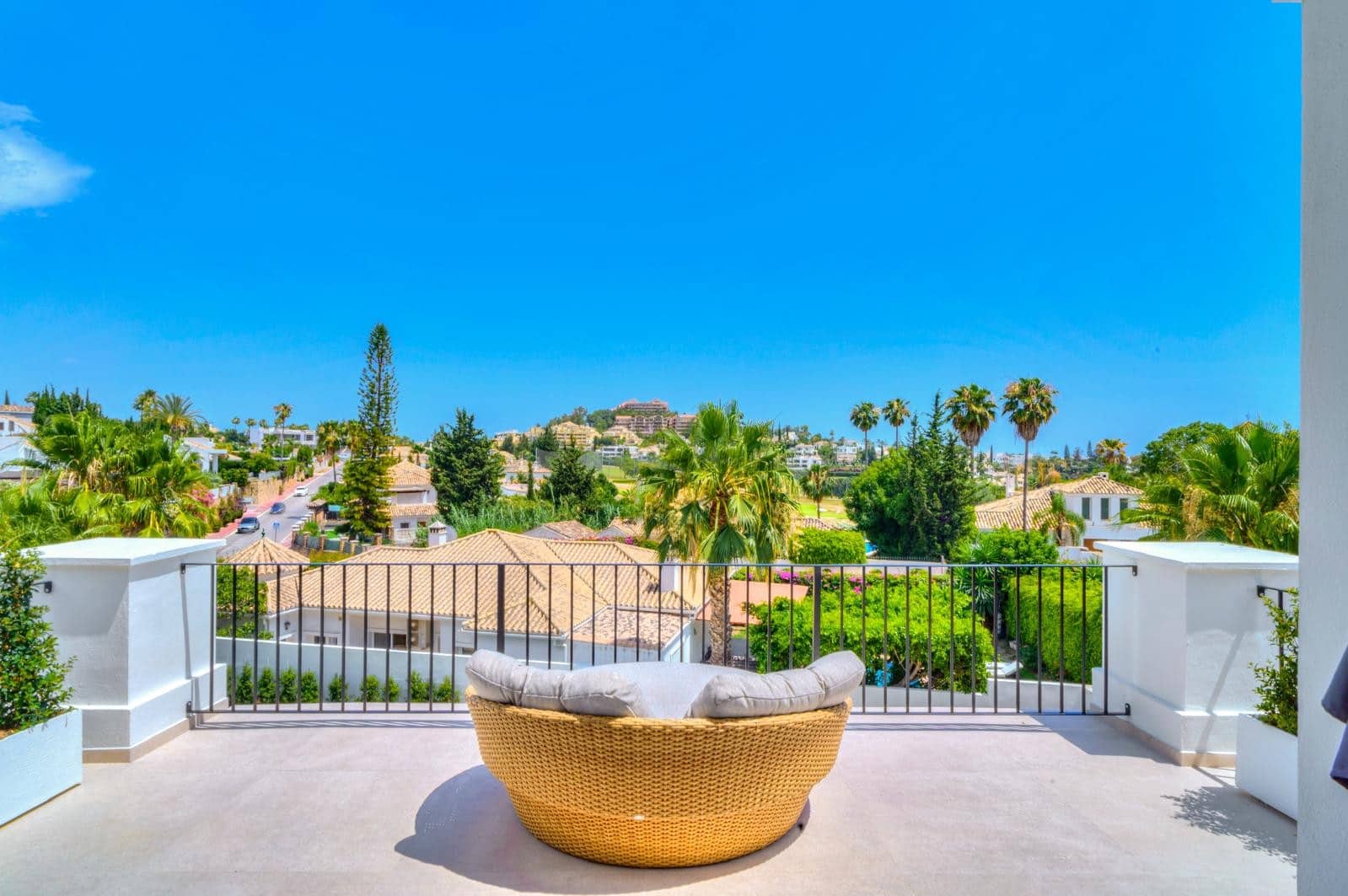 6 sovrum Villa för semesterbostäder i Marbella med pool - 5 880 € (Ref: 8988067)