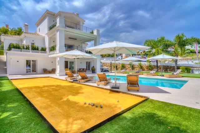 6 bedroom Villa for holiday rental in Marbella with pool - € 5,880 (Ref: 8988067)