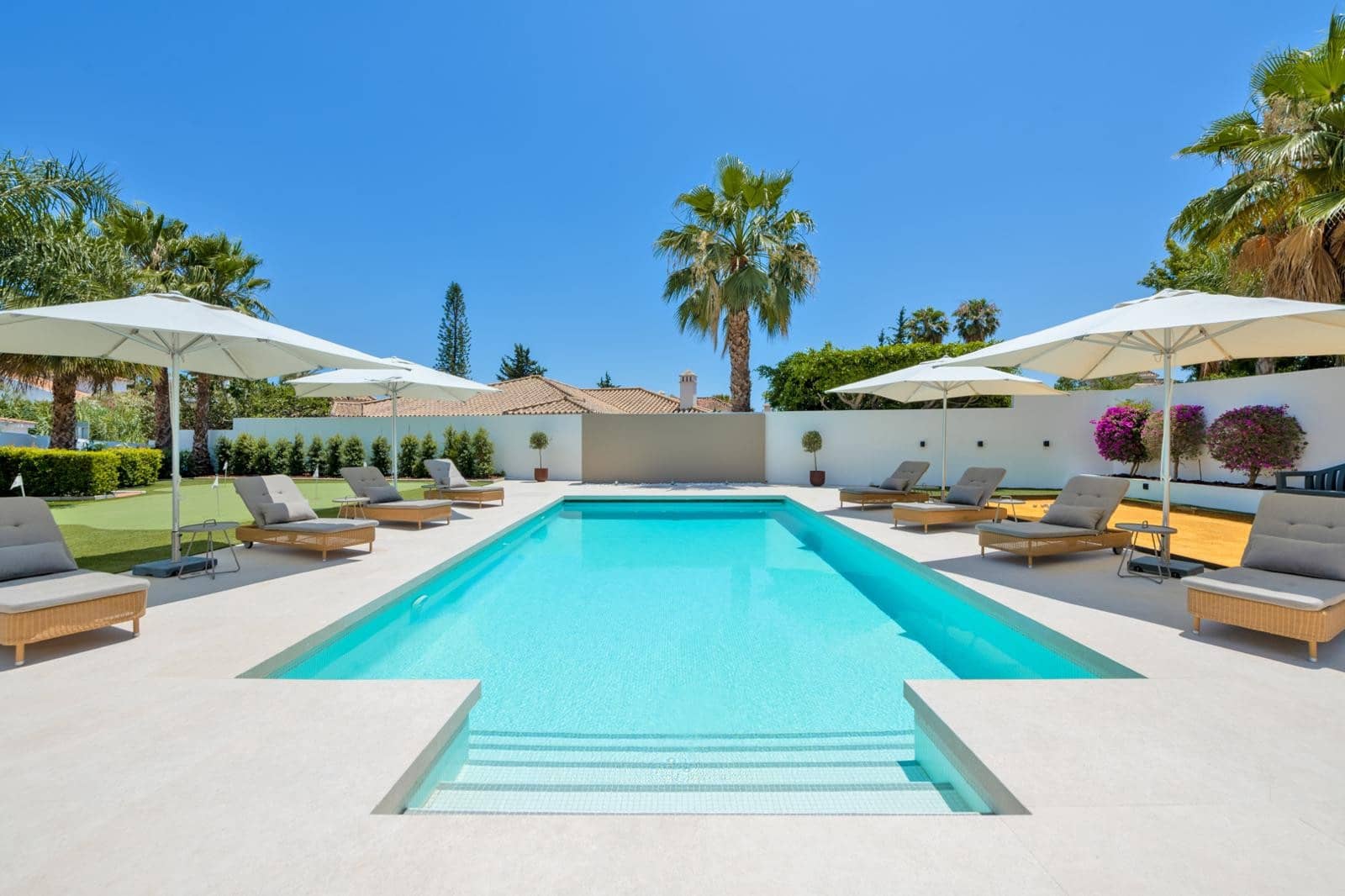 6 sovrum Villa för semesterbostäder i Marbella med pool - 5 880 € (Ref: 8988067)