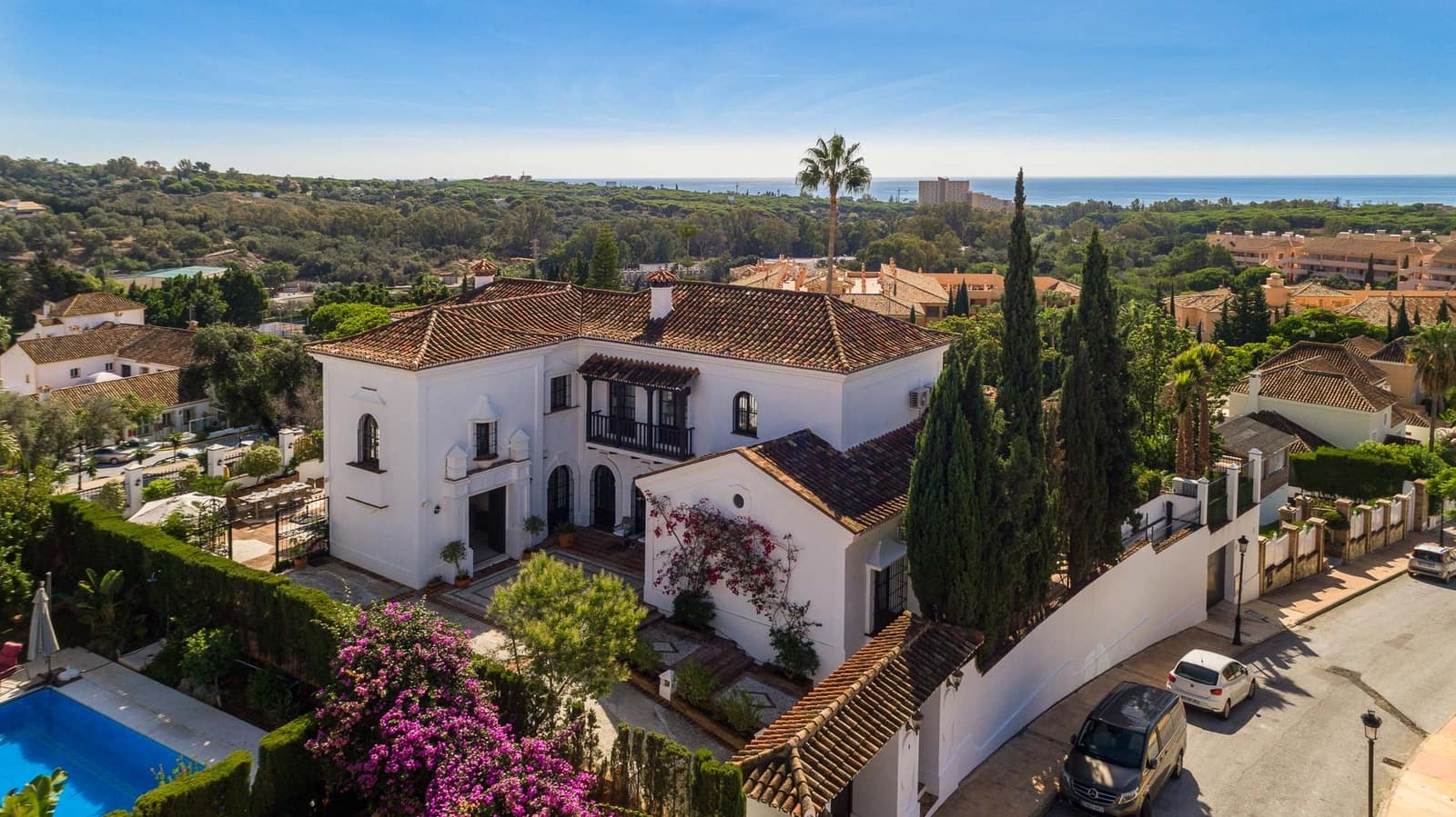 6 slaapkamer Villa voor vakantieverhuur in Marbella met zwembad - € 4.255 (Ref: 8988069)