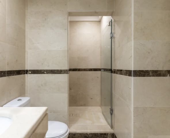 2 bedroom Apartment for rent in Nueva Andalucia, Marbella with pool garage - € 2,950 (Ref: 9100578)