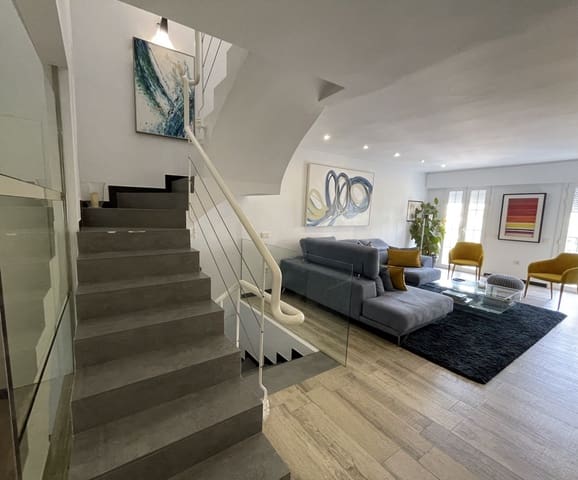 2 camera da letto Casa da affittare in Nueva Andalucia, Marbella con piscina garage - 3.600 € (Rif: 9102772)