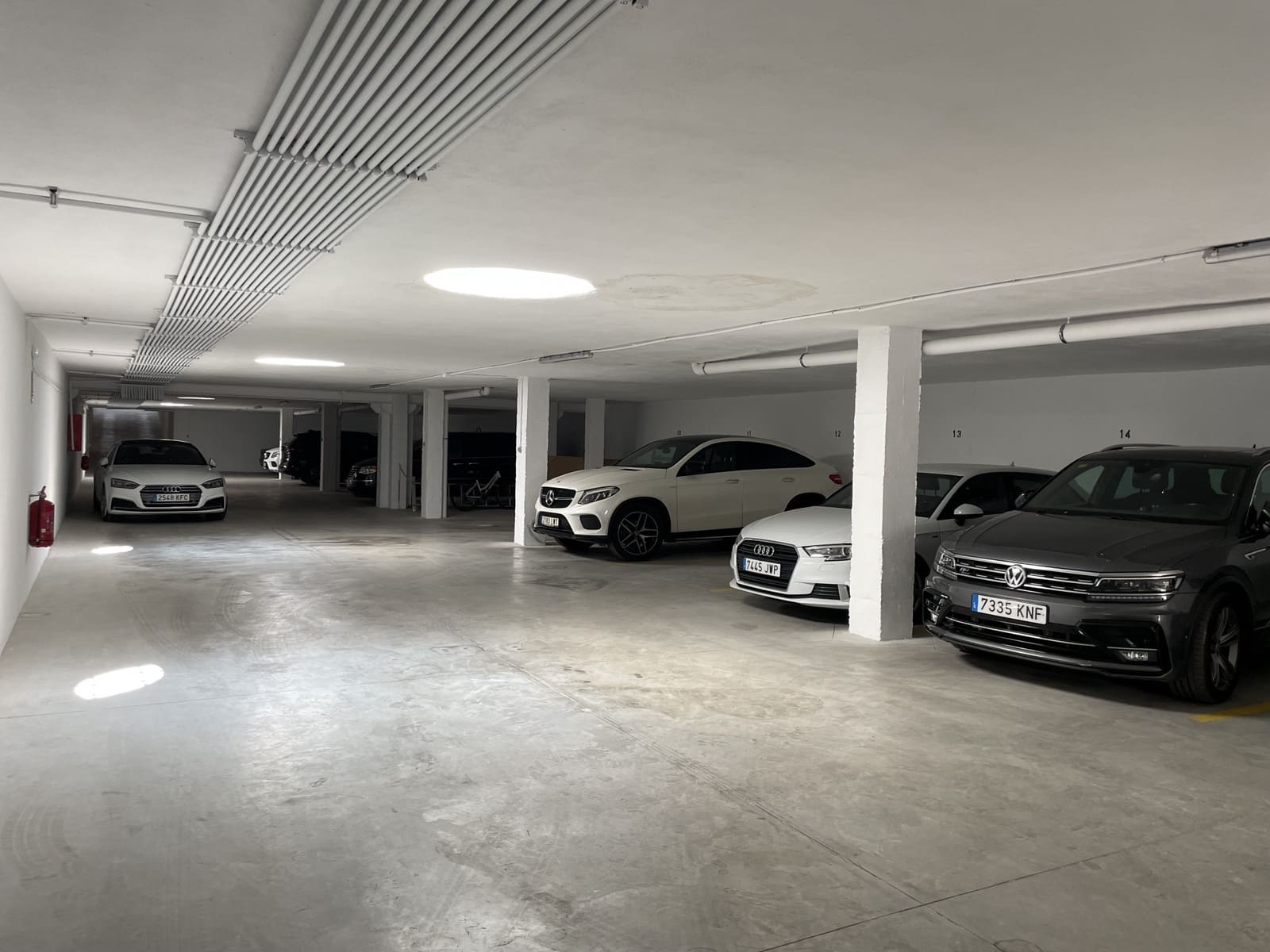 2 bedroom Townhouse for rent in Nueva Andalucia with pool garage - € 3,600 (Ref: 9102772)