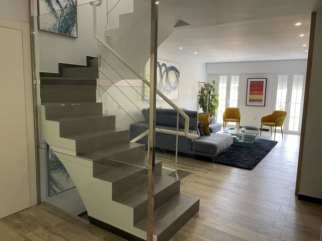 2 camera da letto Casa da affittare in Nueva Andalucia, Marbella con piscina garage - 3.600 € (Rif: 9102772)