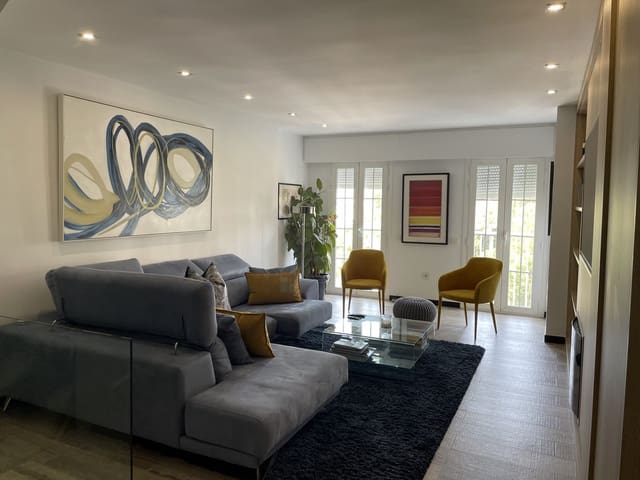 2 camera da letto Casa da affittare in Nueva Andalucia, Marbella con piscina garage - 3.600 € (Rif: 9102772)