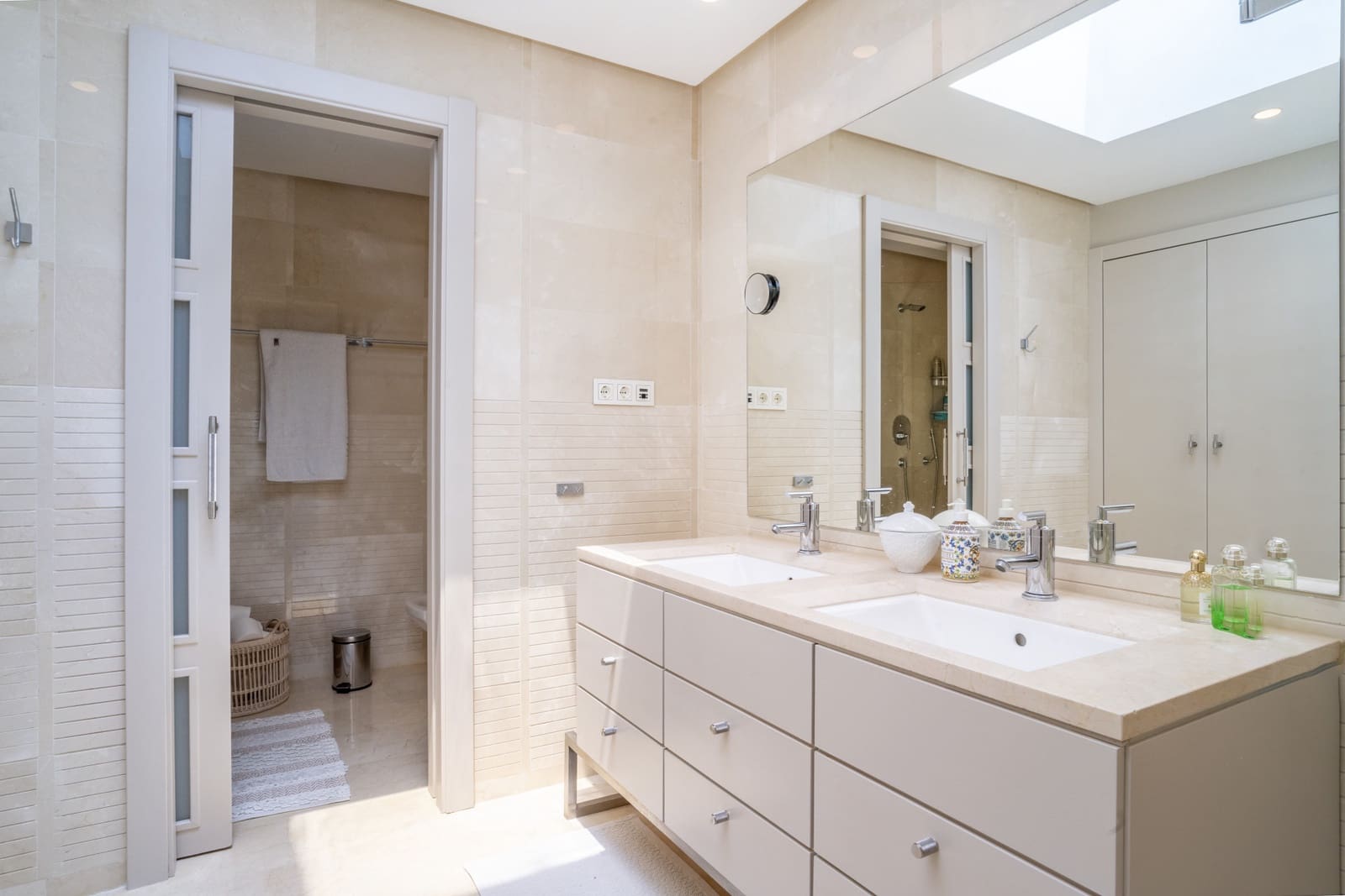 2 soveværelse Penthouse til salg i Marbella med swimmingpool garage - € 2.095.000 (Ref: 9132194)