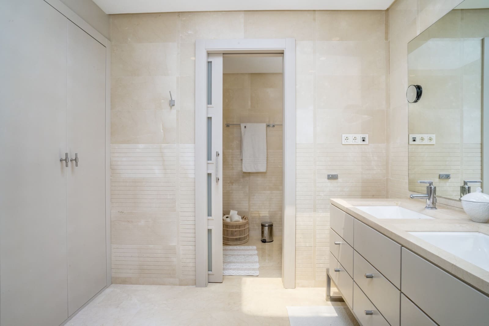 2 soveværelse Penthouse til salg i Marbella med swimmingpool garage - € 2.095.000 (Ref: 9132194)