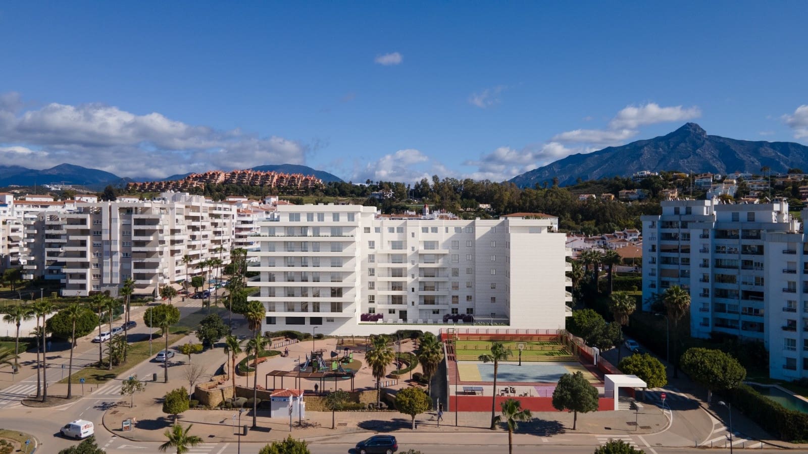 2 bedroom Apartment for sale in Marbella with pool garage - € 333,480 (Ref: 9136946)