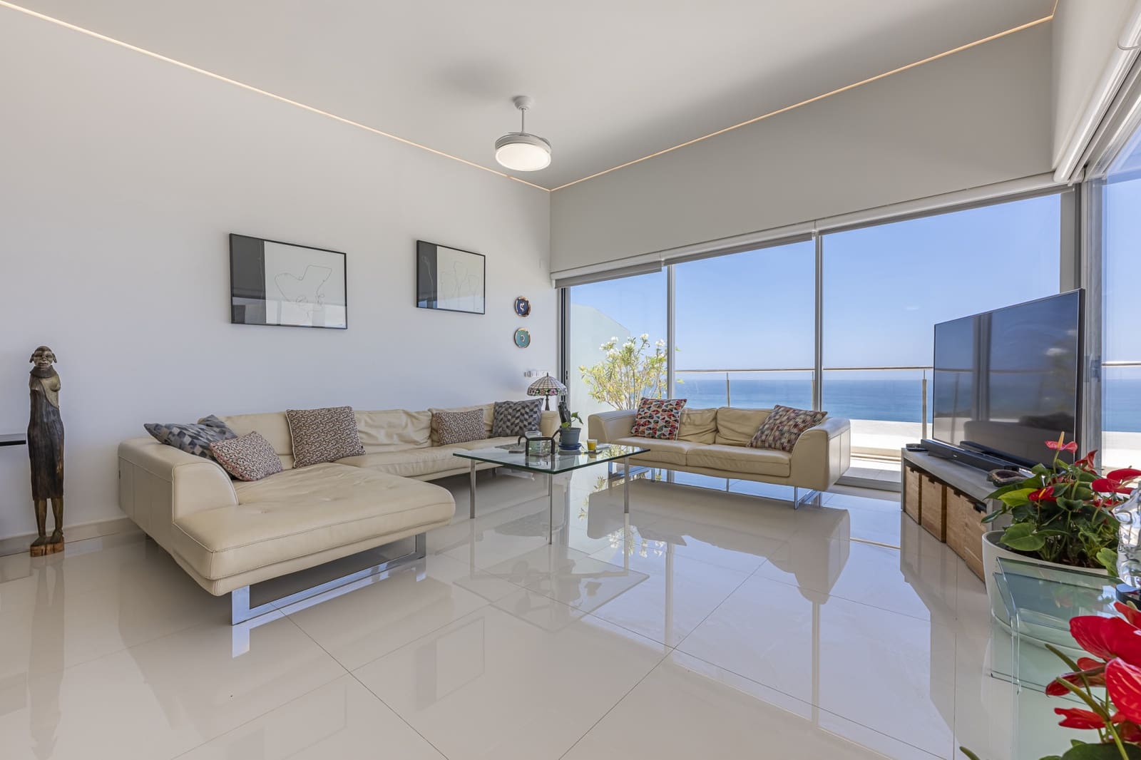   3 soveværelse   feriePenthouse i Benalmadena   med   swimmingpool  garage  - € 3.150 (Ref: 9145298)