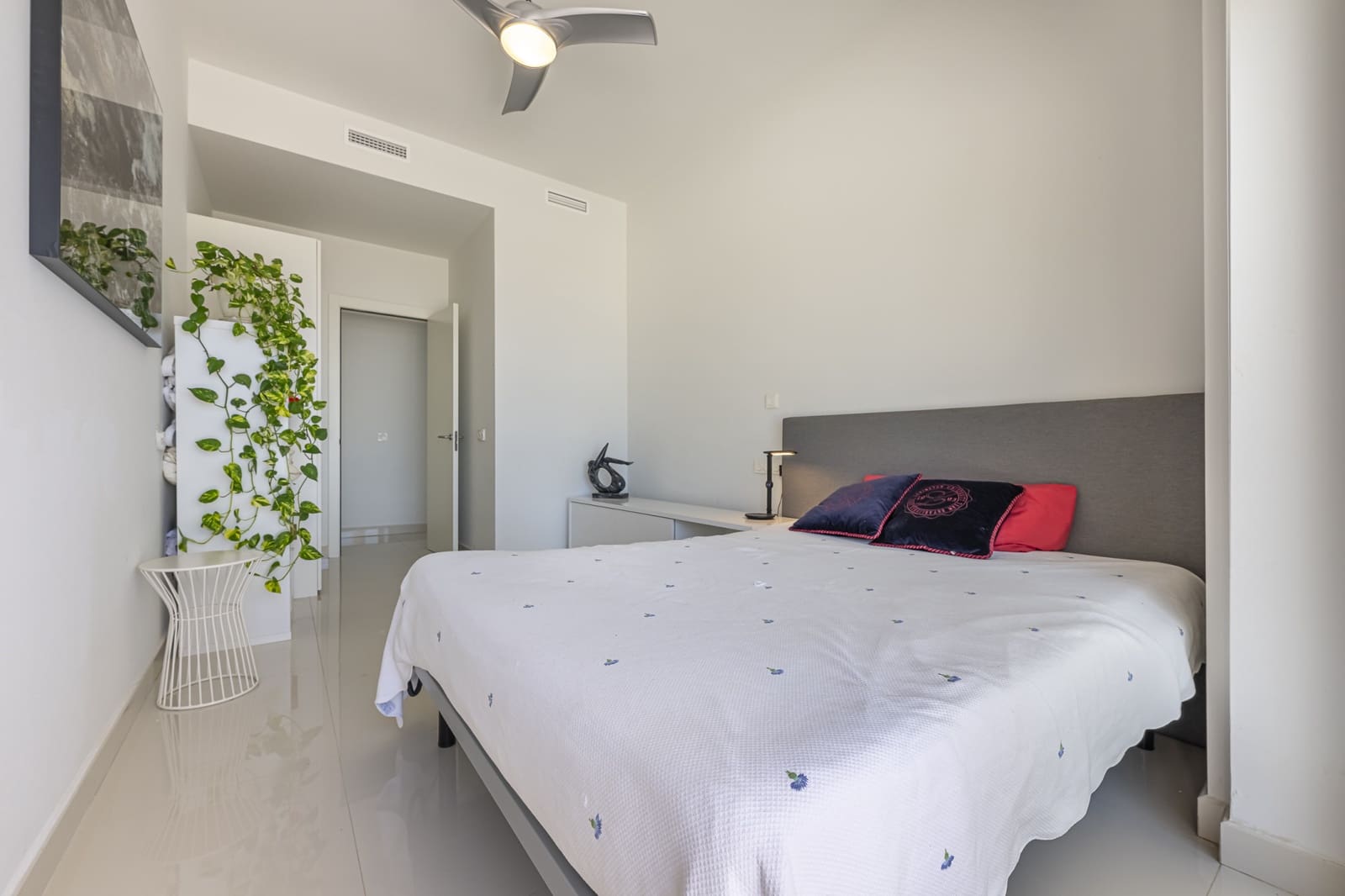   3 soveværelse   feriePenthouse i Benalmadena   med   swimmingpool  garage  - € 3.150 (Ref: 9145298)