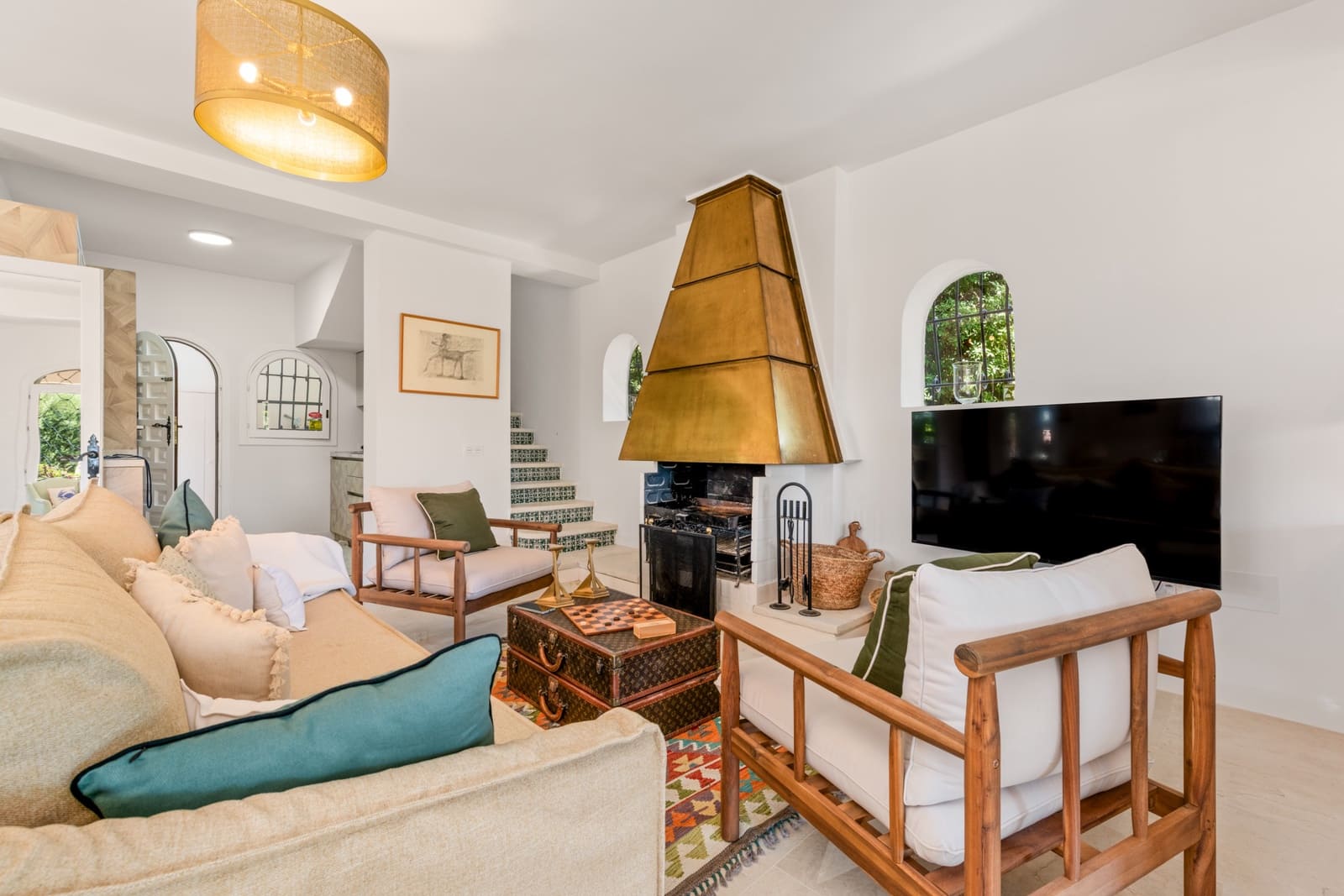 4 quarto Moradia para arrendar em Nueva Andalucia com piscina garagem - 6 500 € (Ref: 9148992)