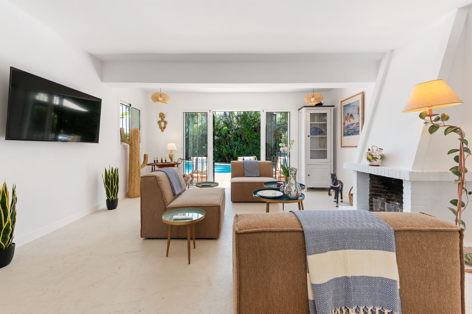 2 camera da letto Villa da affittare in Nueva Andalucia con piscina garage - 4.500 € (Rif: 9183363)