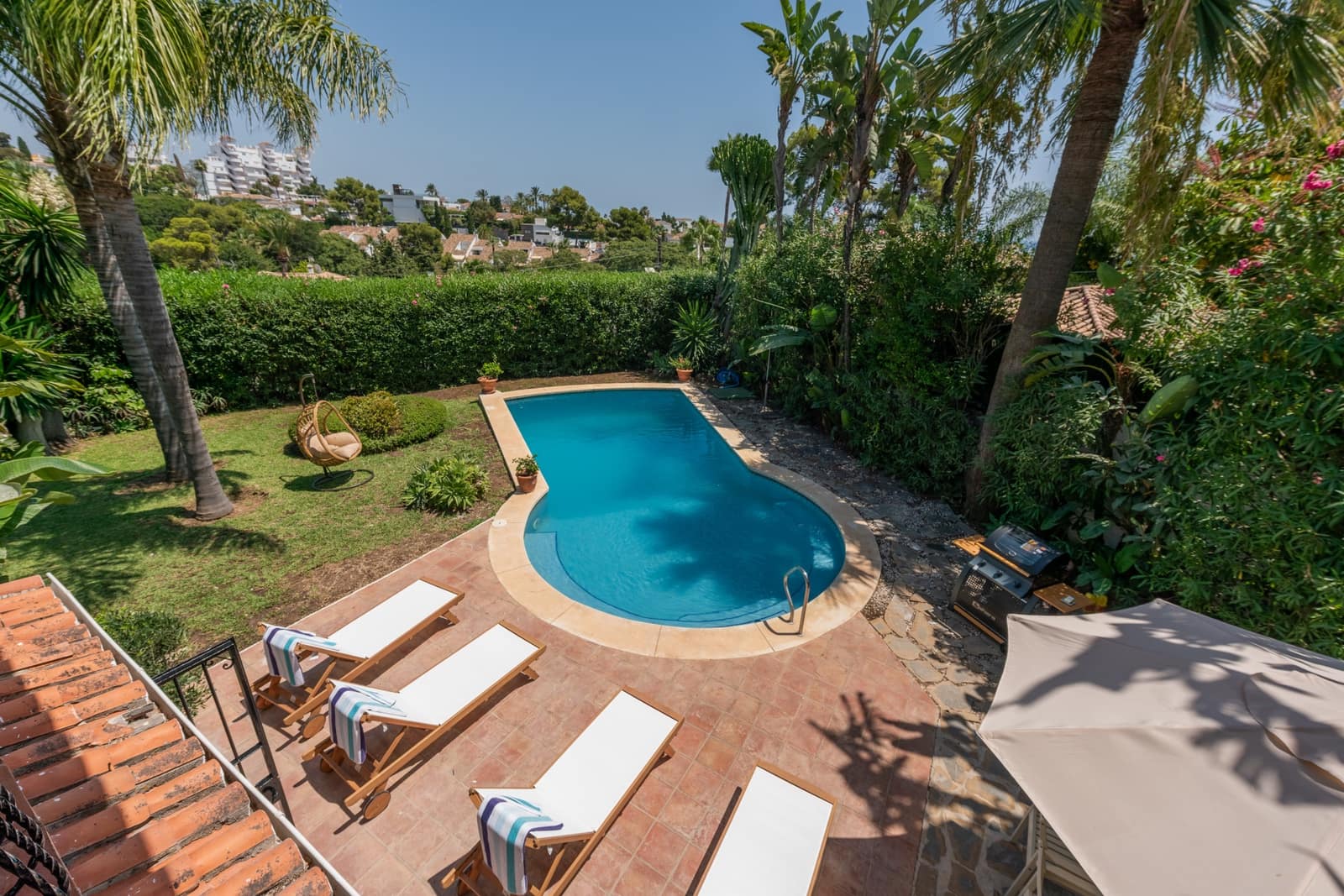 2 camera da letto Villa da affittare in Nueva Andalucia con piscina garage - 4.500 € (Rif: 9183363)