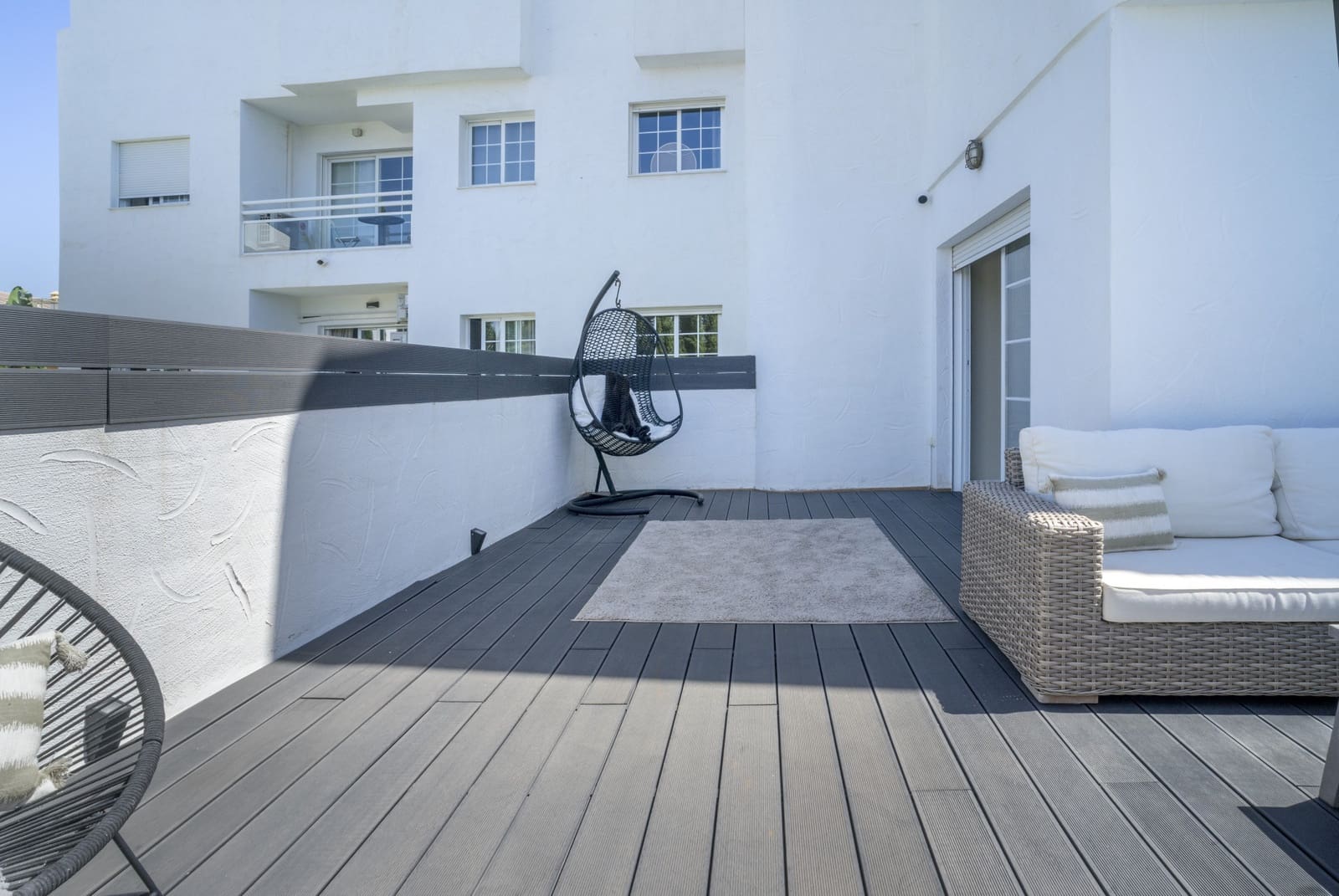 2 bedroom Apartment for sale in Nueva Andalucia with pool - € 499,950 (Ref: 9208200)