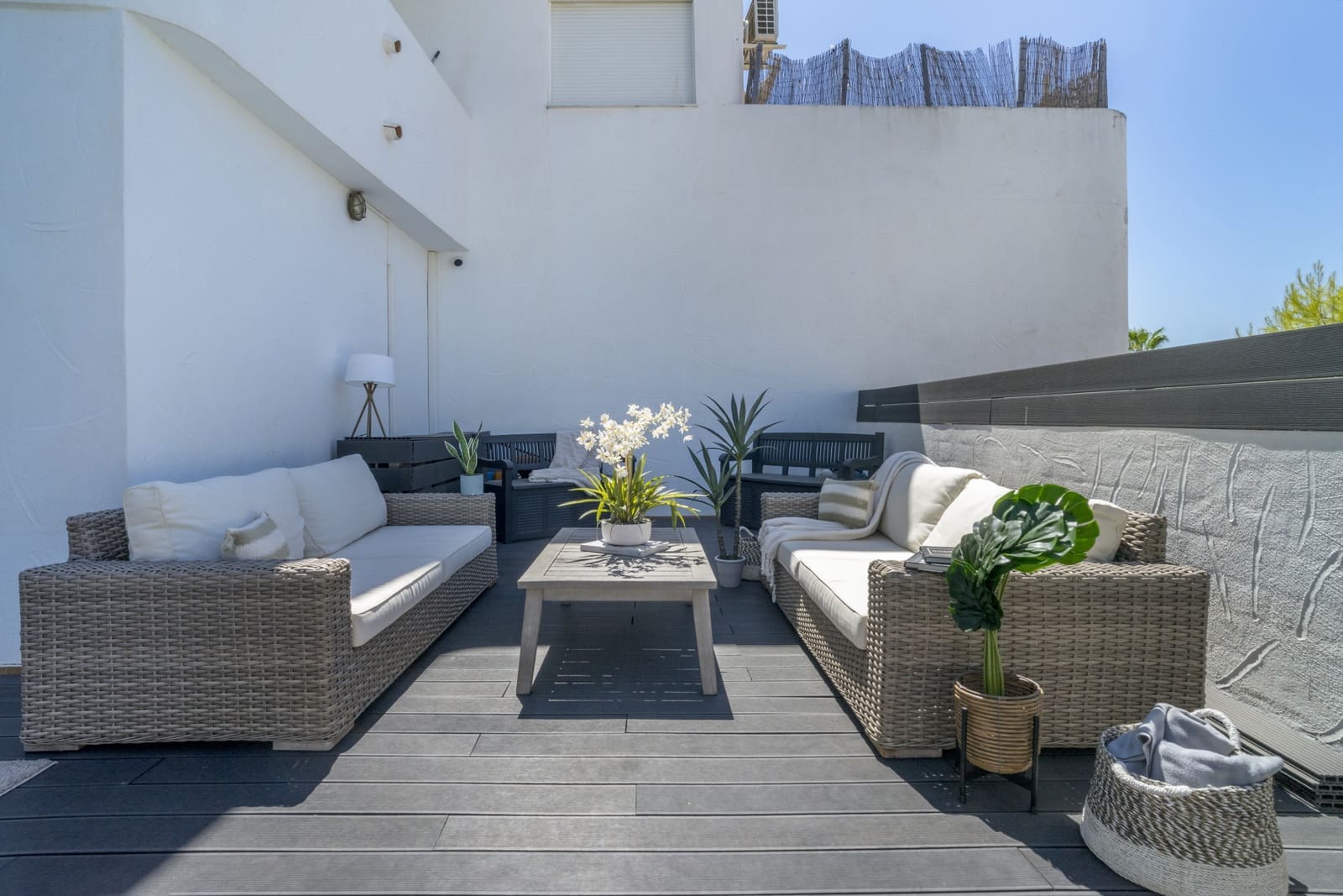 2 bedroom Apartment for sale in Nueva Andalucia with pool - € 499,950 (Ref: 9208200)