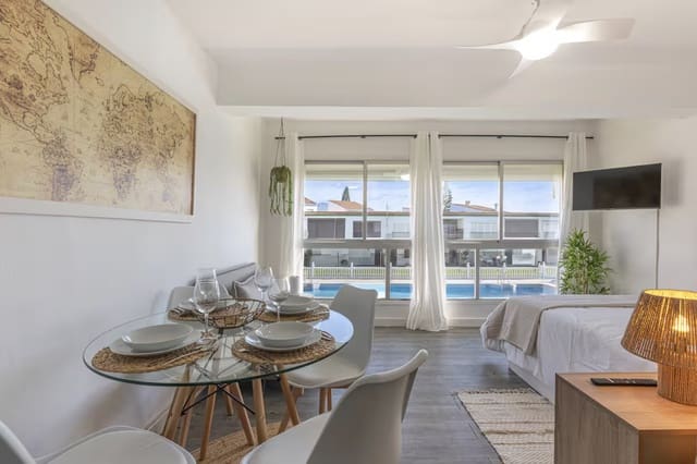 1 bedroom Studio for rent in Chullera, Manilva with pool garage - € 900 (Ref: 9239732)