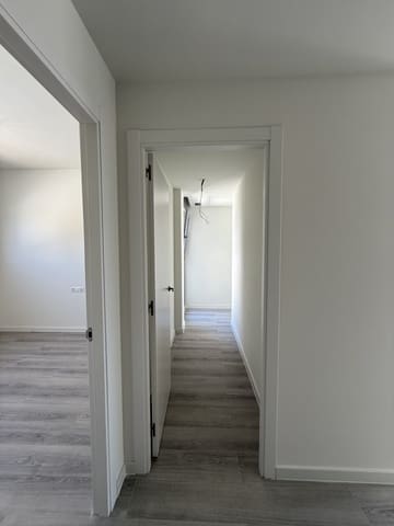 2 quarto Apartamento para venda em Estepona com piscina garagem - 415 000 € (Ref: 9242970)