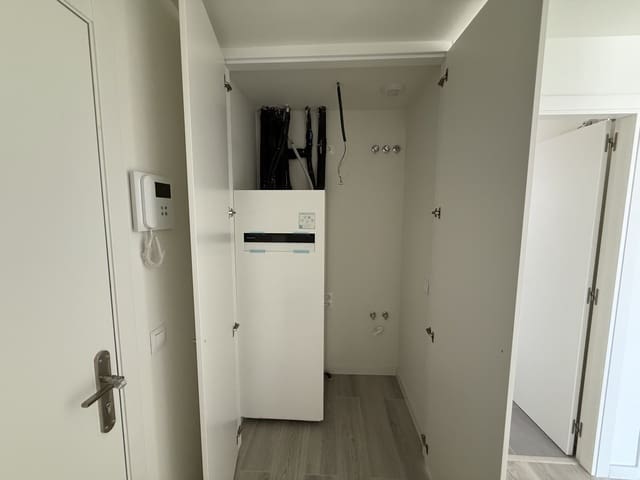 2 quarto Apartamento para venda em Estepona com piscina garagem - 415 000 € (Ref: 9242970)