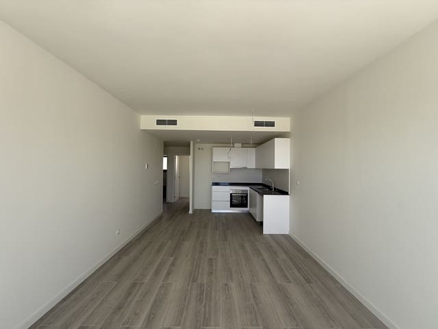 2 quarto Apartamento para venda em Estepona com piscina garagem - 415 000 € (Ref: 9242970)