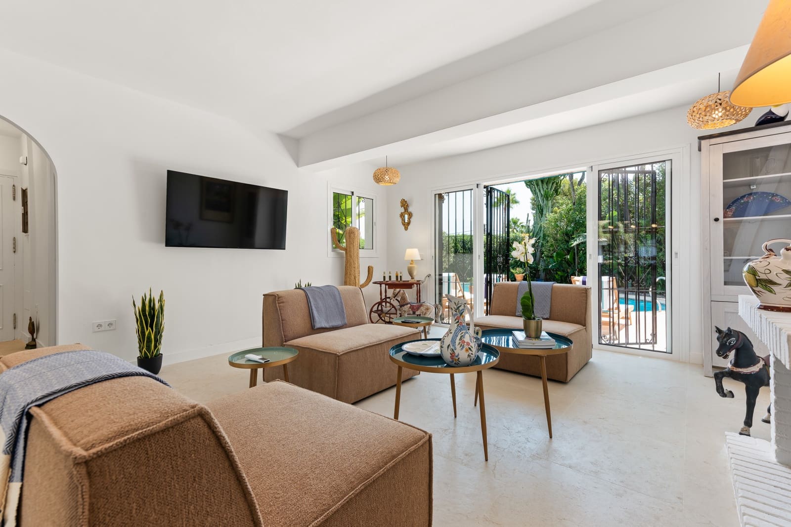 2 bedroom Villa for holiday rental in Nueva Andalucia with pool garage - € 4,550 (Ref: 9262392)