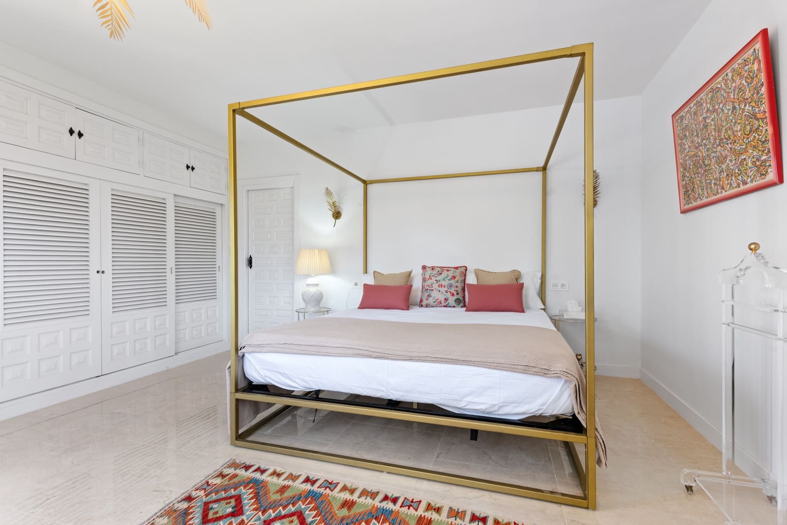 4 quarto Moradia para arrendamento para férias em Nueva Andalucia com piscina Garagem - 3 150 € (Ref: 9262393)