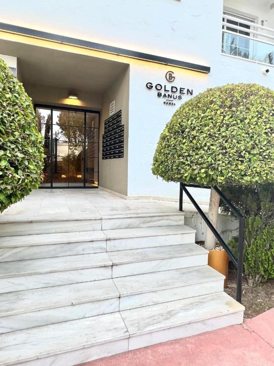 1 Zimmer Apartment zu vermieten in Nueva Andalucia mit Pool - 2.000 € (Ref: 9296697)