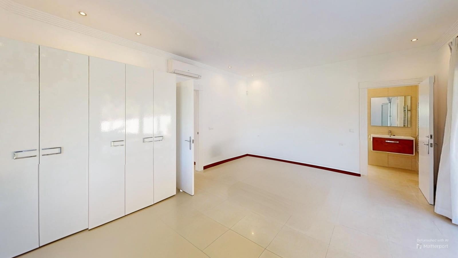 6 camera da letto Villa in vendita in Sotogrande con piscina garage - 1.550.000 € (Rif: 9347030)