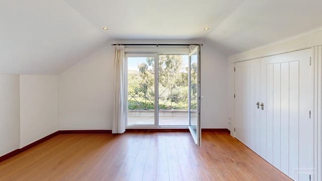 6 chambre Villa/Maison à vendre à Sotogrande Costa, San Roque avec piscine garage - 1 550 000 € (Ref: 9347030)