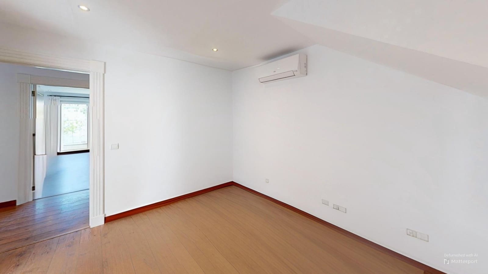 6 camera da letto Villa in vendita in Sotogrande con piscina garage - 1.550.000 € (Rif: 9347030)