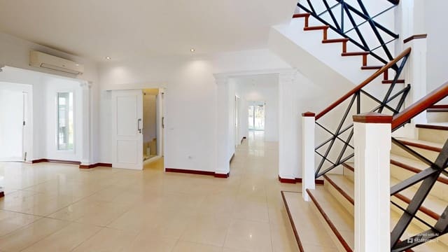 6 chambre Villa/Maison à vendre à Sotogrande Costa, San Roque avec piscine garage - 1 550 000 € (Ref: 9347030)