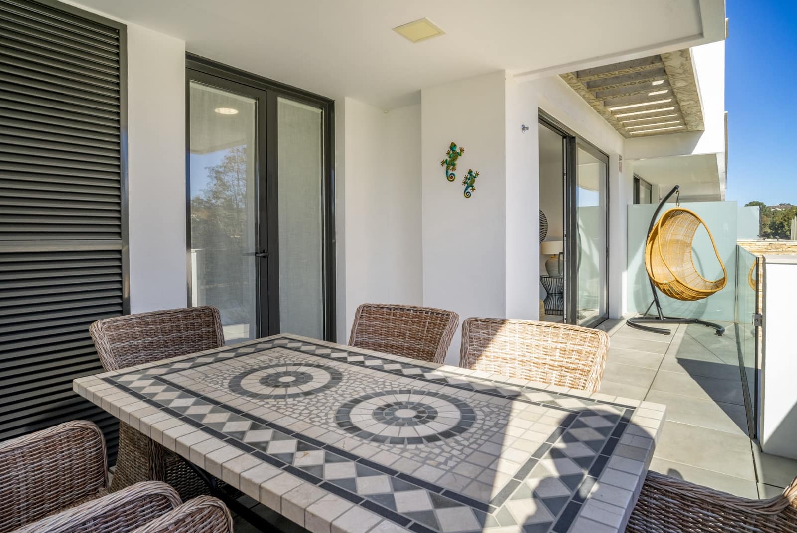 Apartamento de 3 habitaciones en Mijas Costa en venta con piscina garaje - 615.000 € (Ref: 9371882)