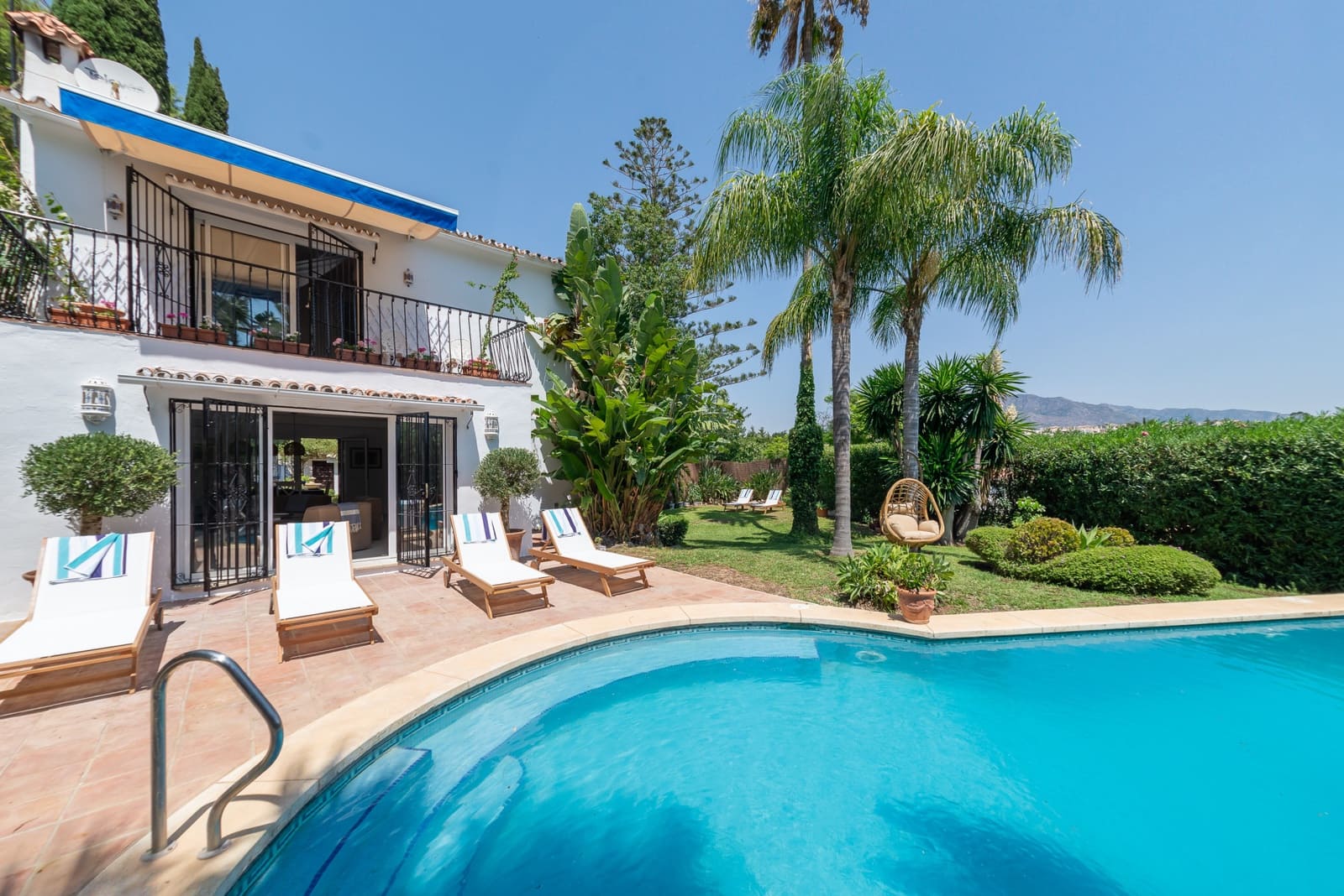 2 camera da letto Villa da affittare in Nueva Andalucia con piscina garage - 4.500 € (Rif: 9533374)