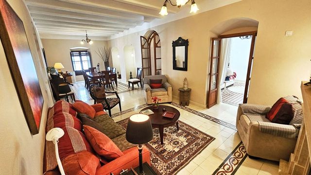 4 chambre Maison de Ville à vendre à Zufre avec garage - 275 000 € (Ref: 10110207)