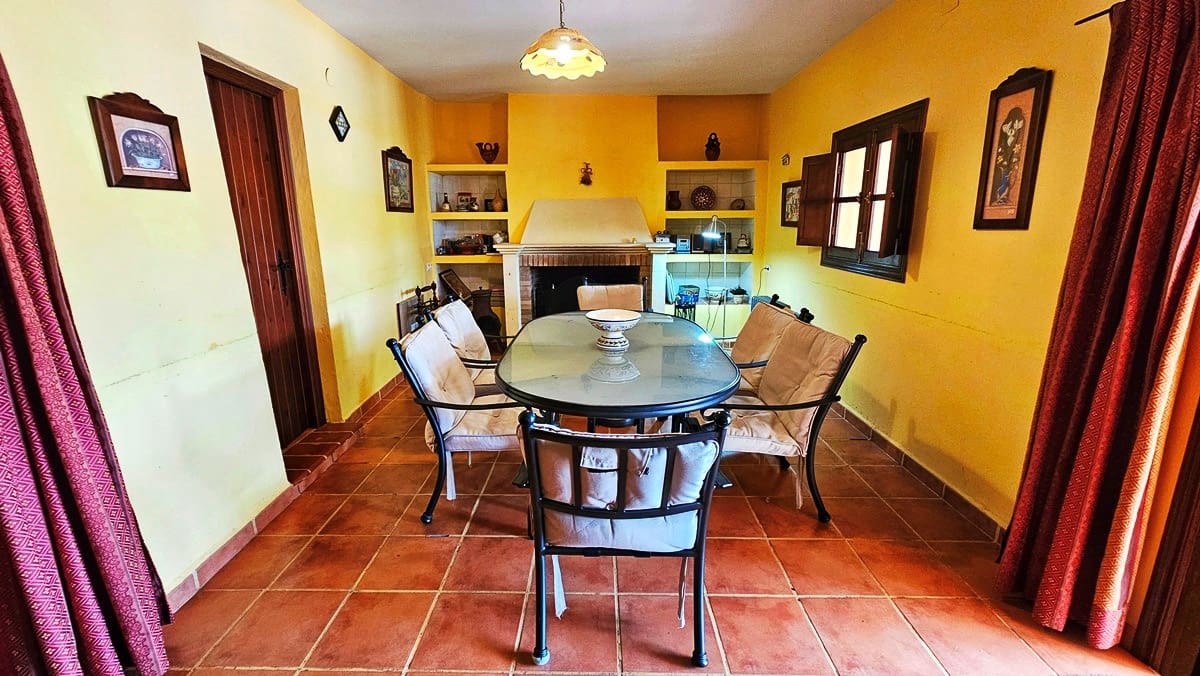 6 sypialnia Finka/Dom wiejski na sprzedaż w Cortegana z basenem - 320 000 € (Ref: 8191467)