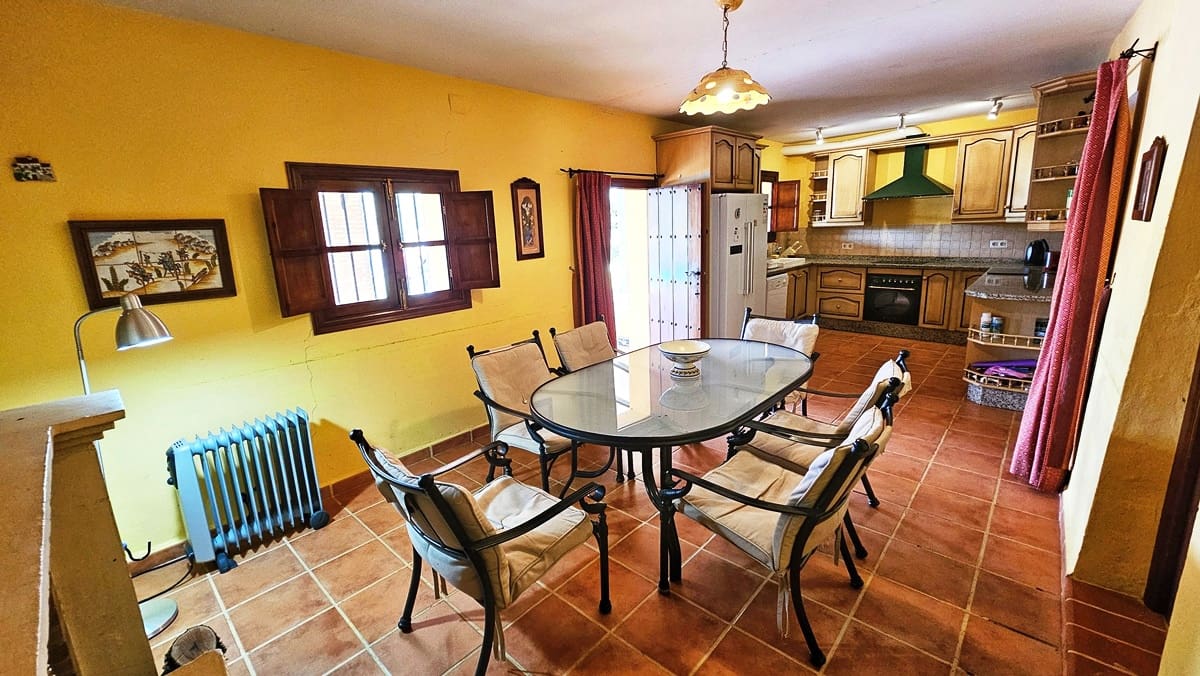 6 sypialnia Finka/Dom wiejski na sprzedaż w Cortegana z basenem - 320 000 € (Ref: 8191467)