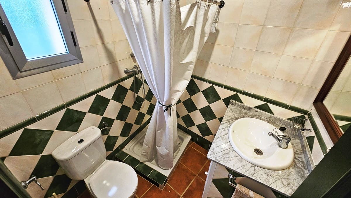 6 sypialnia Finka/Dom wiejski na sprzedaż w Cortegana z basenem - 320 000 € (Ref: 8191467)