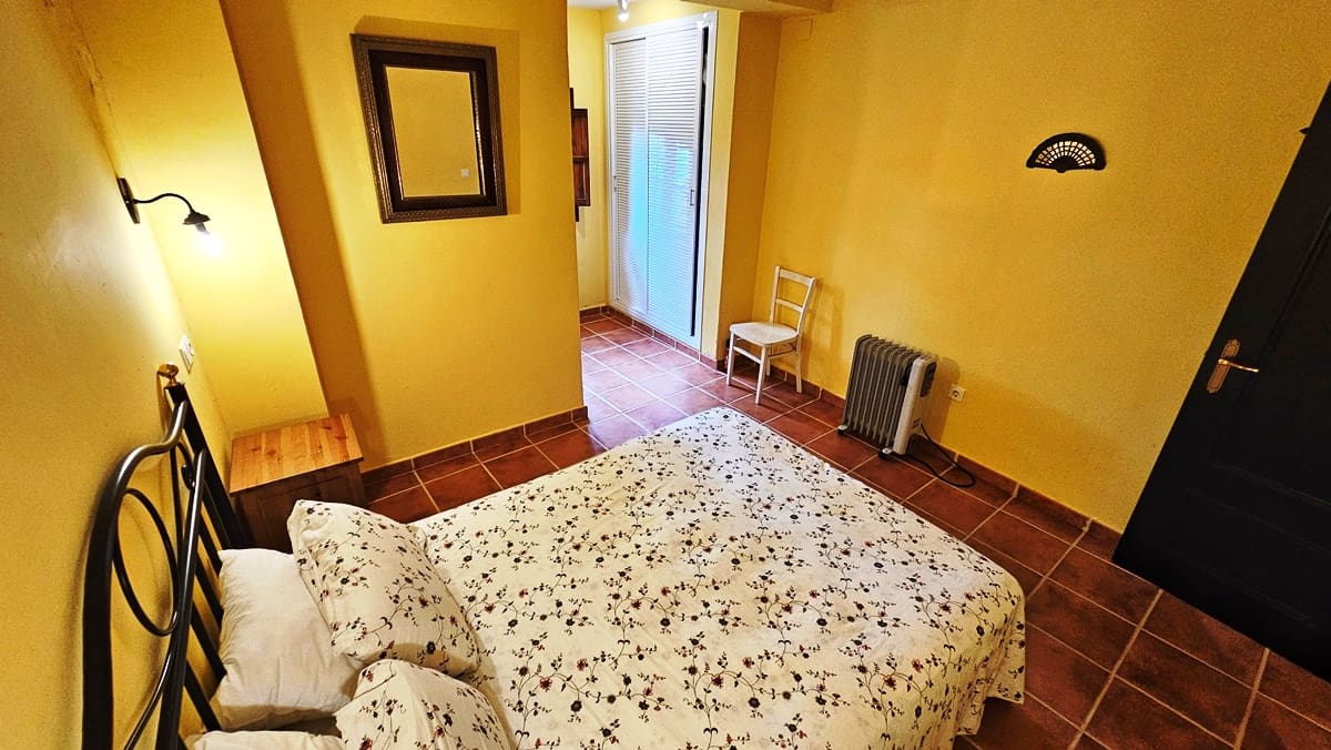 6 sypialnia Finka/Dom wiejski na sprzedaż w Cortegana z basenem - 320 000 € (Ref: 8191467)