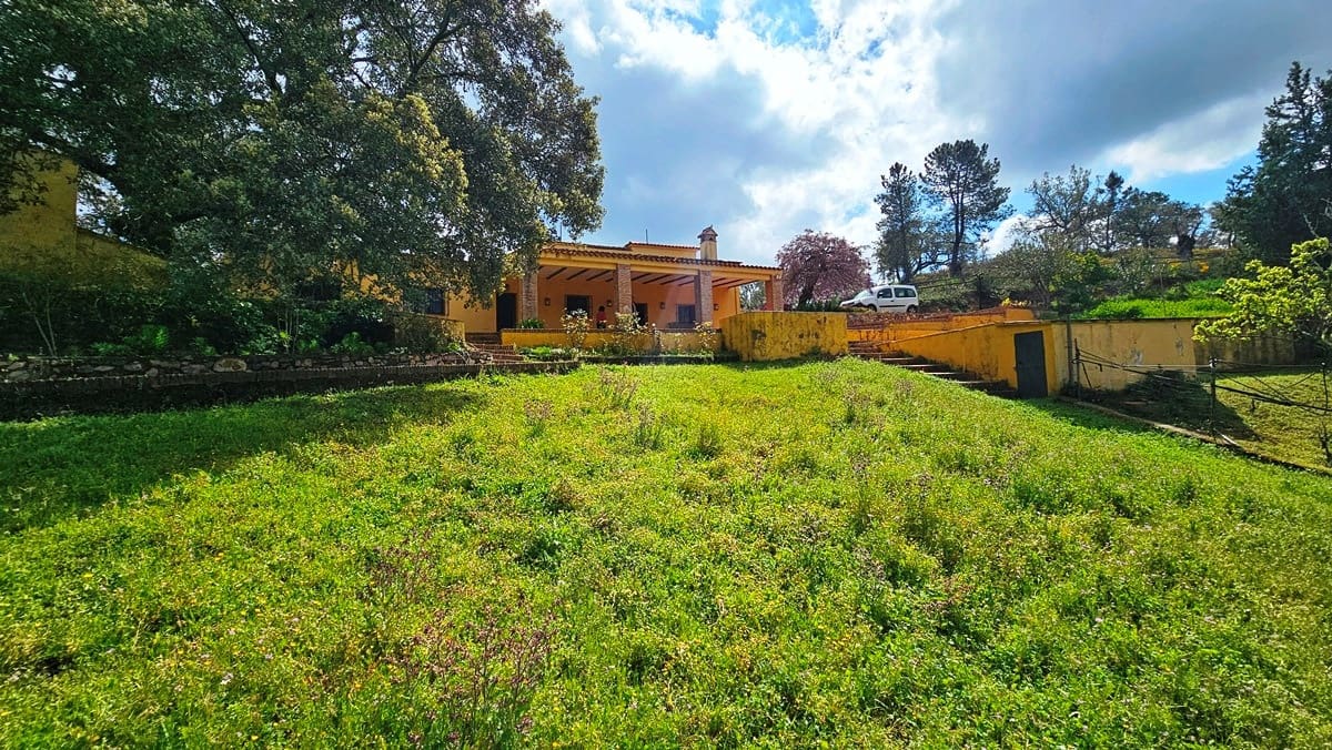 6 sypialnia Finka/Dom wiejski na sprzedaż w Cortegana z basenem - 320 000 € (Ref: 8191467)