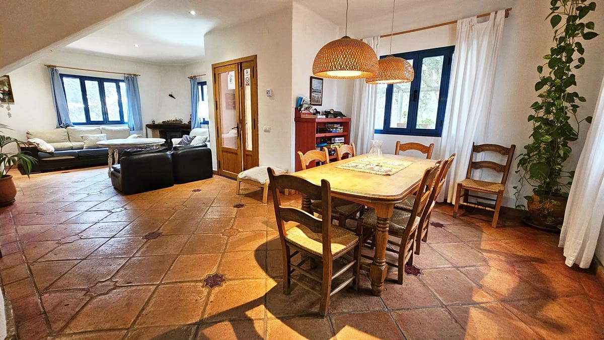 4 soveværelse Finca/Landehus til salg i Santa Ana la Real med swimmingpool - € 675.000 (Ref: 8191468)