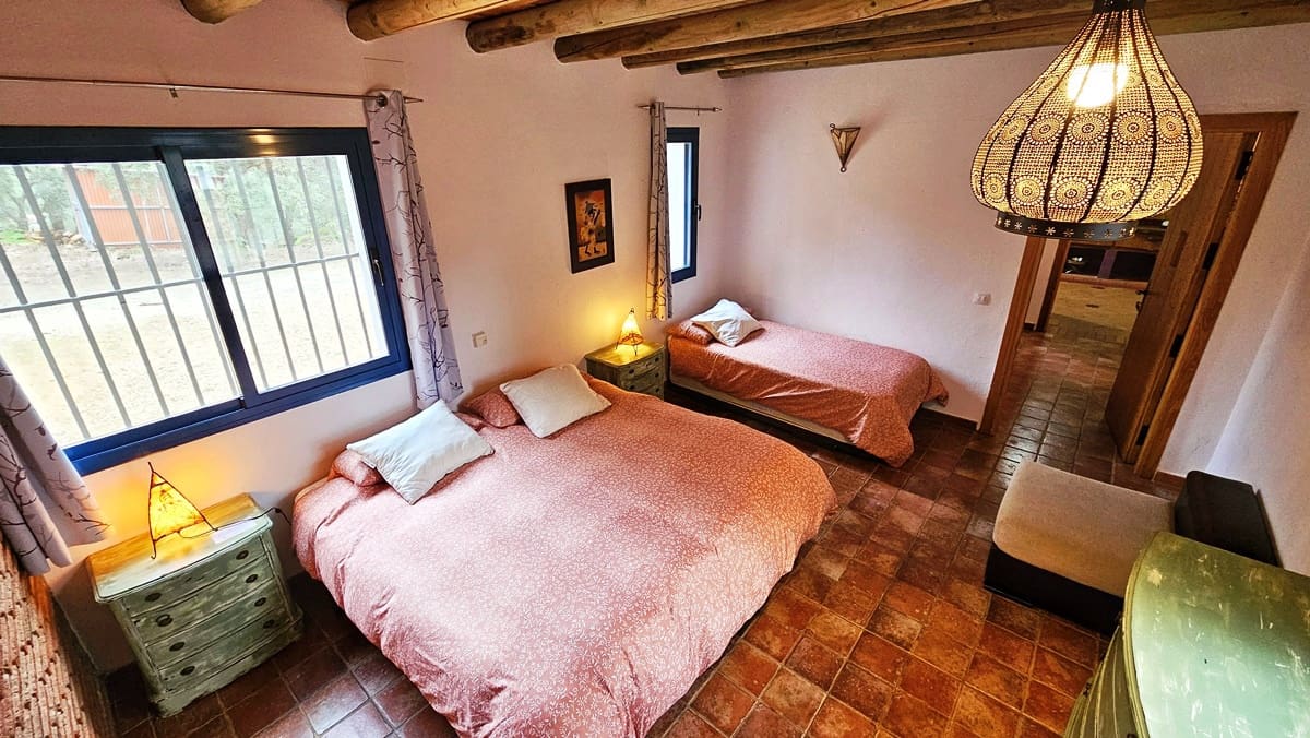 4 soveværelse Finca/Landehus til salg i Santa Ana la Real med swimmingpool - € 675.000 (Ref: 8191468)