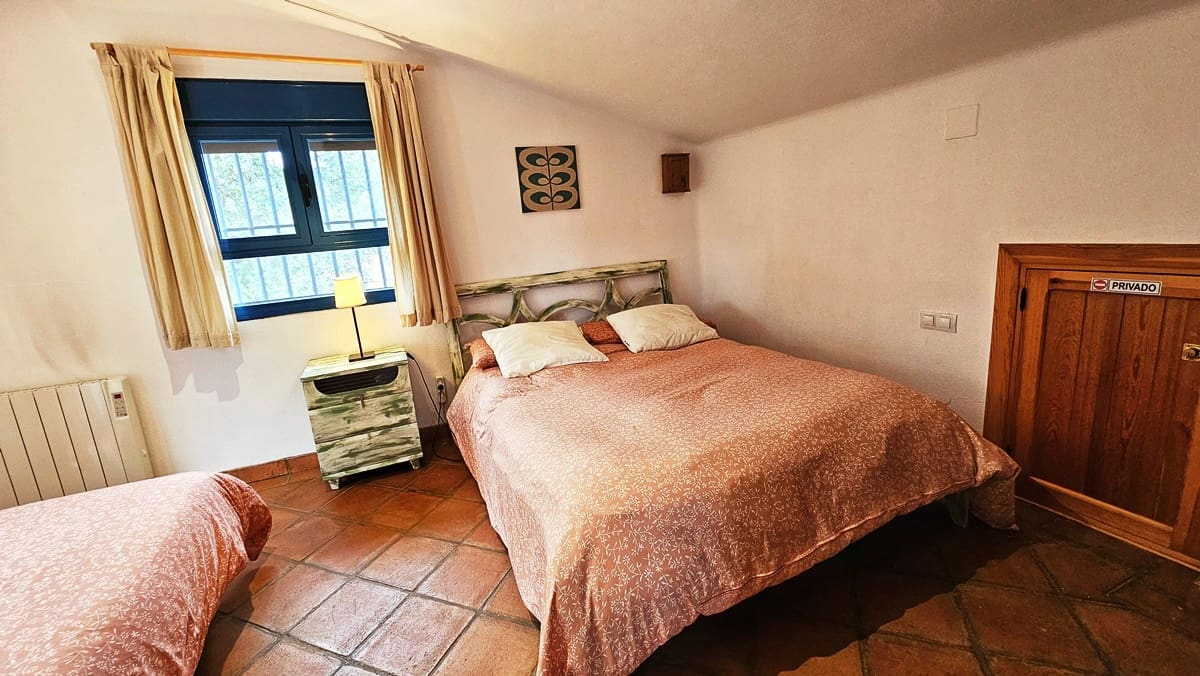 4 soveværelse Finca/Landehus til salg i Santa Ana la Real med swimmingpool - € 675.000 (Ref: 8191468)