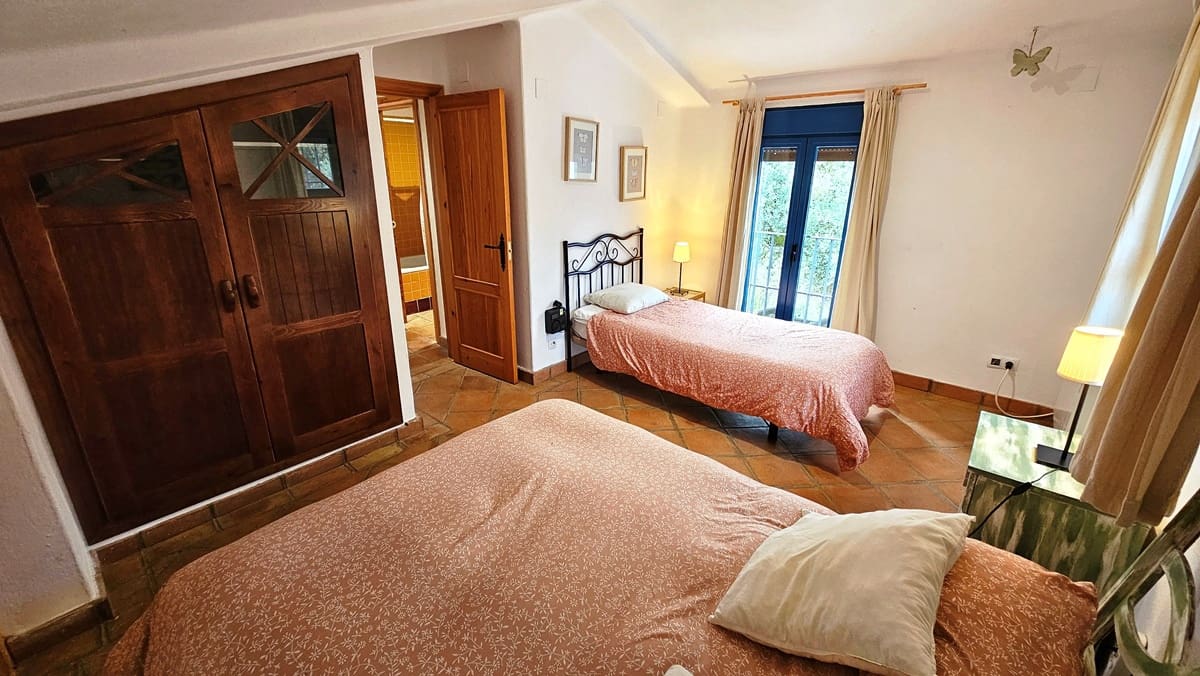 4 soveværelse Finca/Landehus til salg i Santa Ana la Real med swimmingpool - € 675.000 (Ref: 8191468)