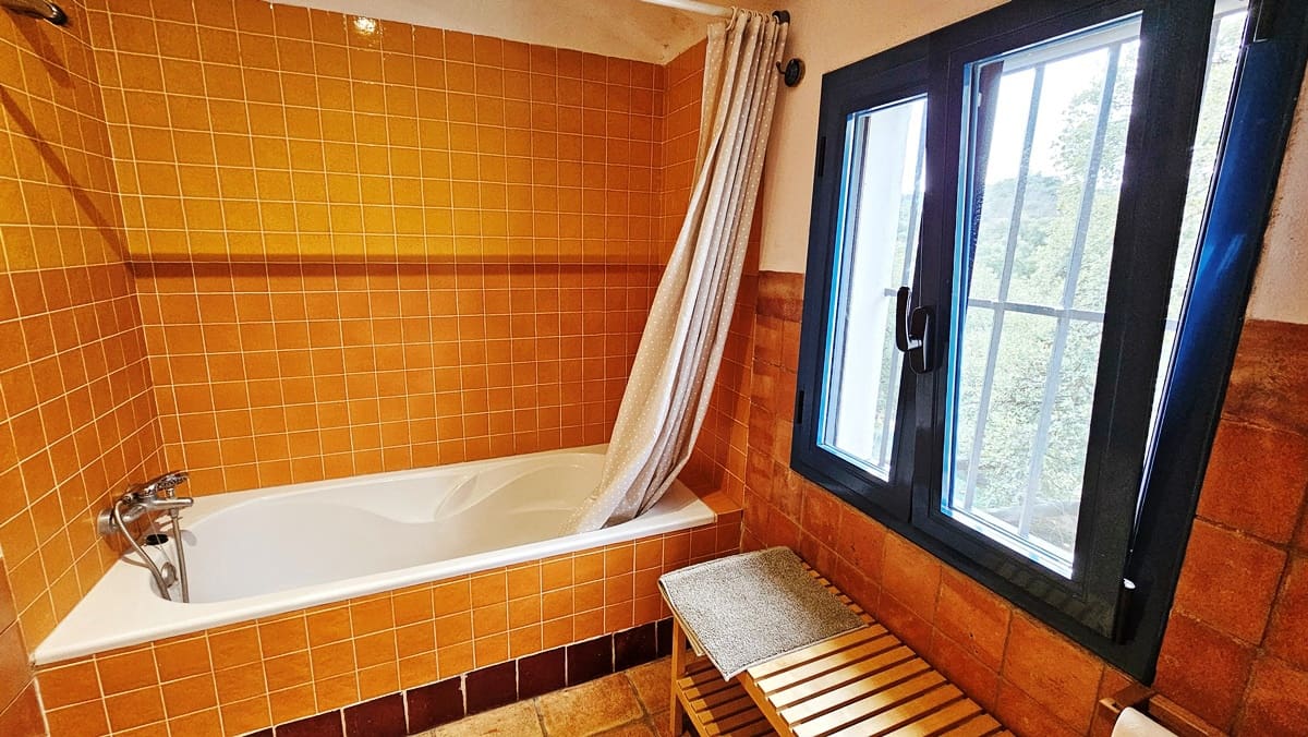 4 soveværelse Finca/Landehus til salg i Santa Ana la Real med swimmingpool - € 675.000 (Ref: 8191468)