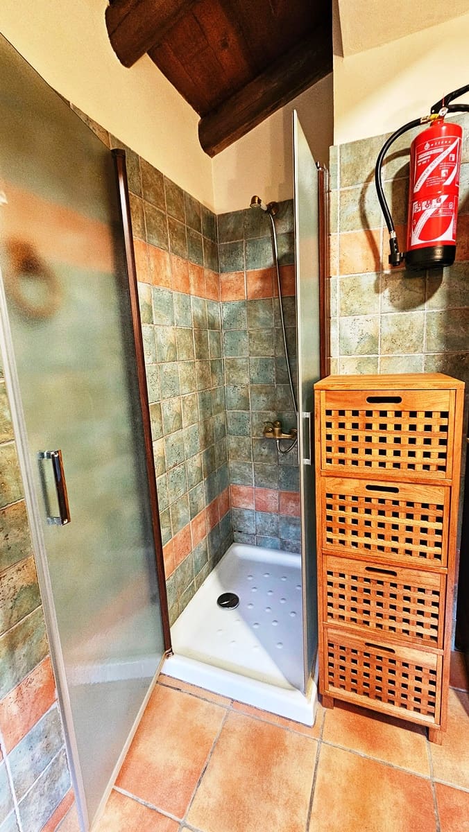 4 soveværelse Finca/Landehus til salg i Galaroza med swimmingpool - € 675.000 (Ref: 8191472)