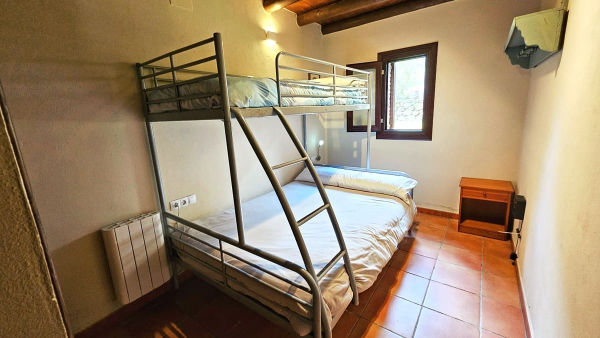 4 soveværelse Finca/Landehus til salg i Galaroza med swimmingpool - € 675.000 (Ref: 8191472)