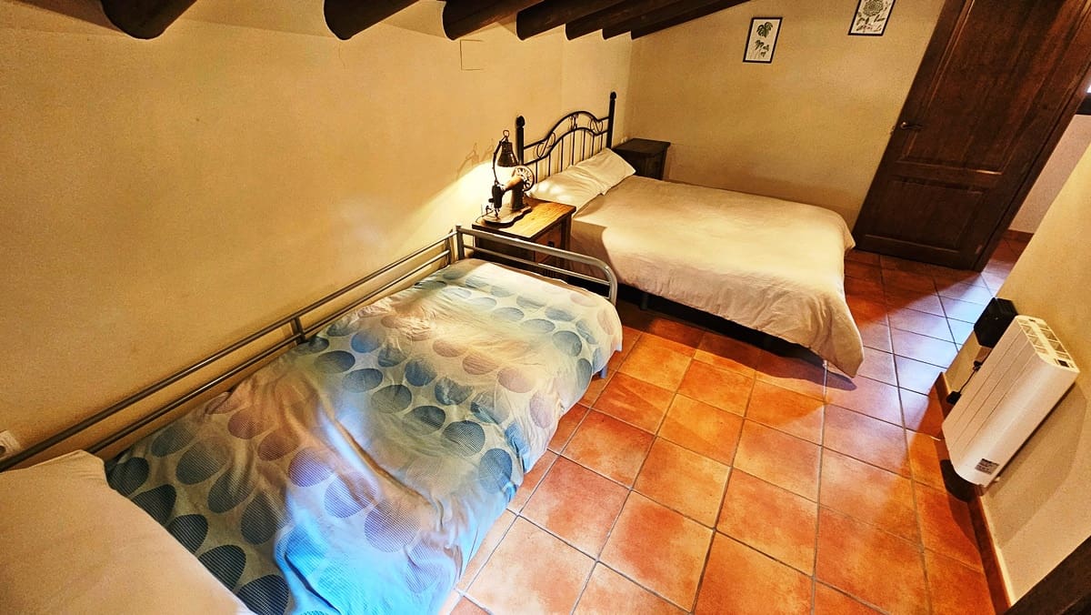 4 soveværelse Finca/Landehus til salg i Galaroza med swimmingpool - € 675.000 (Ref: 8191472)