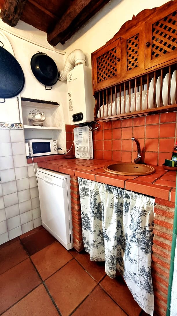 3 soveværelse Byhus til salg i Alajar med swimmingpool - € 235.000 (Ref: 8191616)