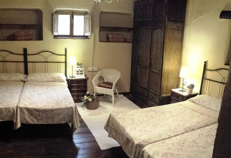 3 soveværelse Byhus til salg i Alajar med swimmingpool - € 235.000 (Ref: 8191616)