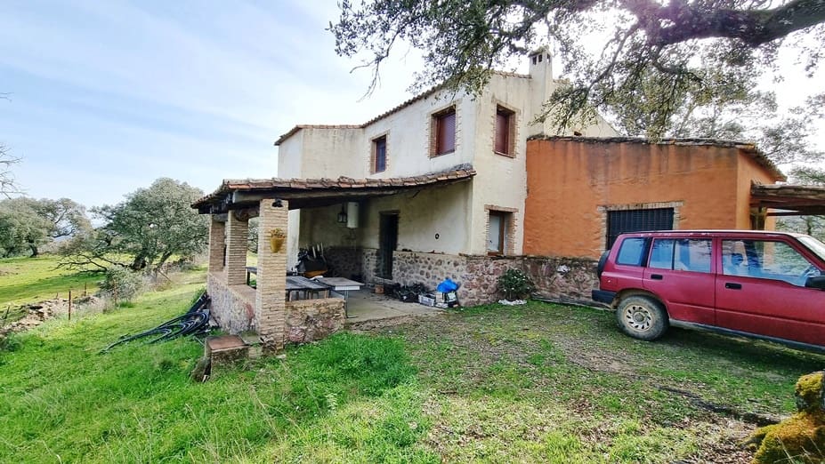 6 bedroom Finca/Country House for sale in Aracena - € 480,000 (Ref: 8191617)