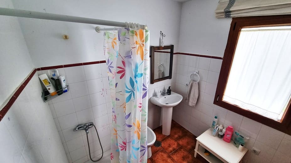 6 bedroom Finca/Country House for sale in Aracena - € 480,000 (Ref: 8191617)